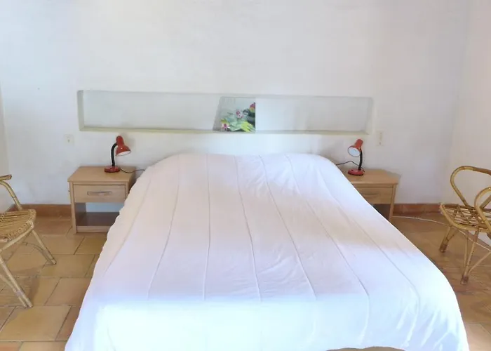 Hébergement de vacances Réf 141 ,seignosse Les Bourdaines , Bouharde Classée 3 étoiles, à 600 M Plage, 10 Personnes Seignosse